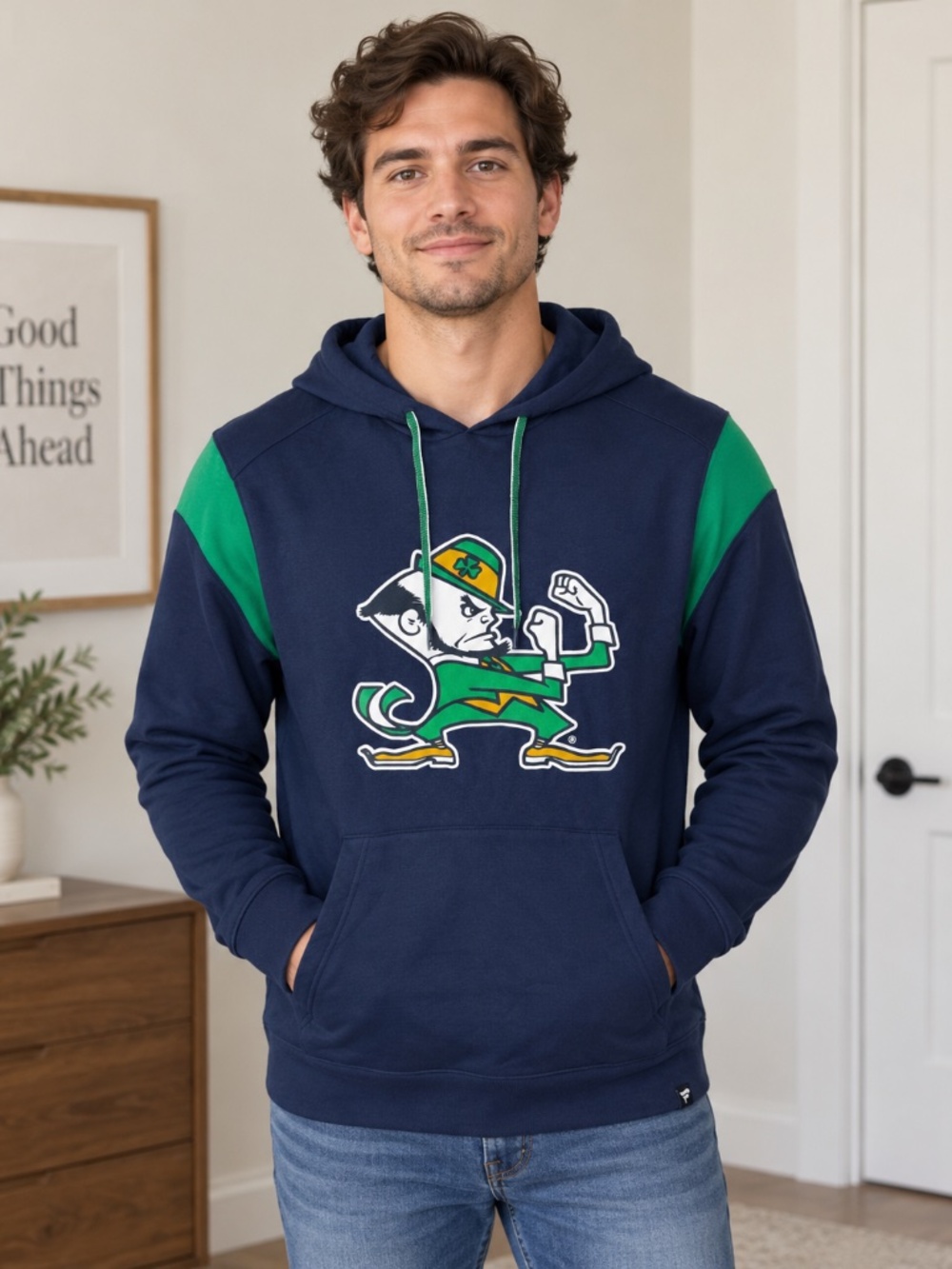 Fanatics Notre Dame Fighting Irish Men’s Hoodie Small Navy Leprechaun NWT
